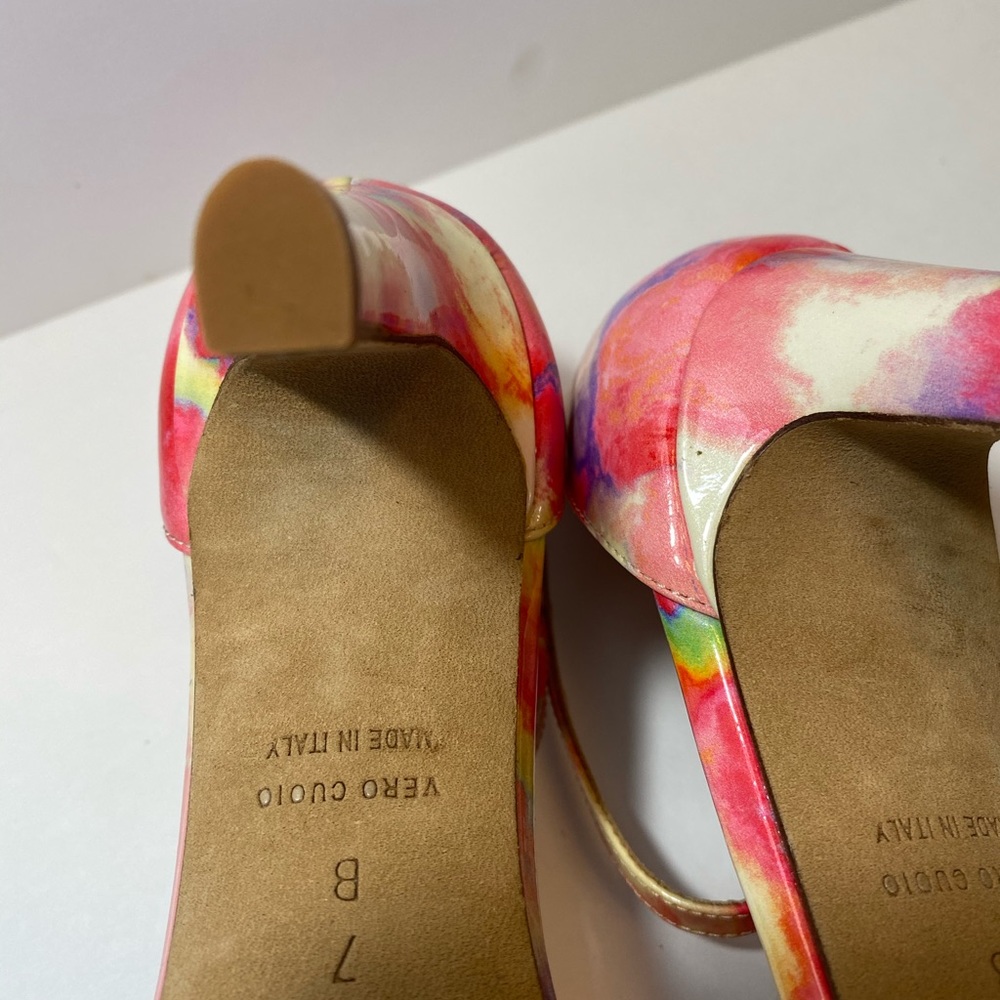 Kate Spade floral pumps - Picture 9 of 12